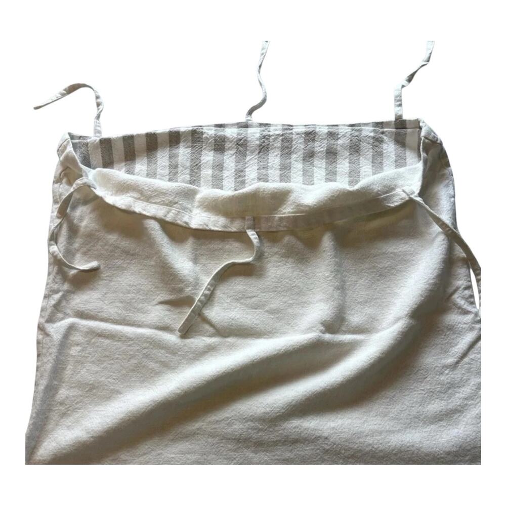 IKEA URSULA OFF-WHITE GRAY RAILROAD STRIPES (2) EURO PILLOW SHAMS 26 X 26 - Picture 3 of 5